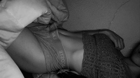 Foto di nudo di fuga di OnlyFans di Lila 