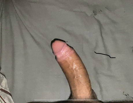 Foto di nudo di fuga di OnlyFans di J