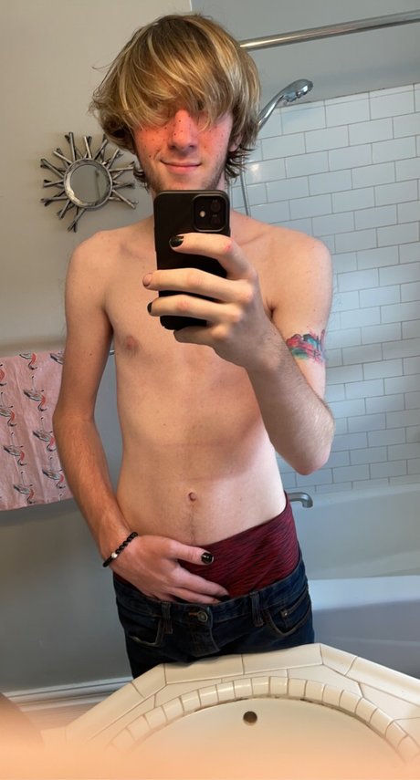 Foto di nudo di fuga di OnlyFans di Las 1 Twink