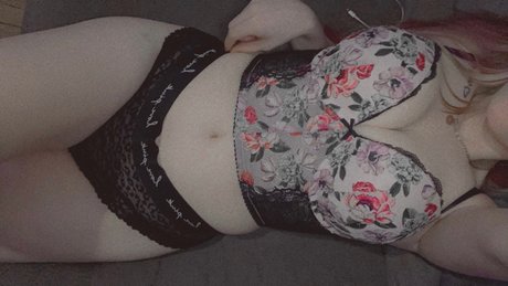 Foto di nudo di fuga di OnlyFans di Dez