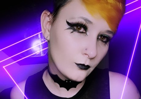 Foto di nudo di fuga di OnlyFans di Fae