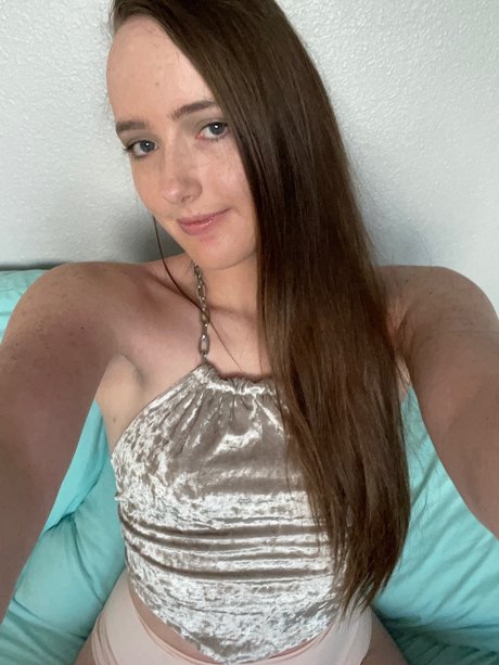 Foto di nudo di fuga di OnlyFans di Moon Pixie