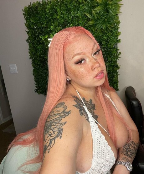 Foto di nudo di fuga di OnlyFans di Ahintofred