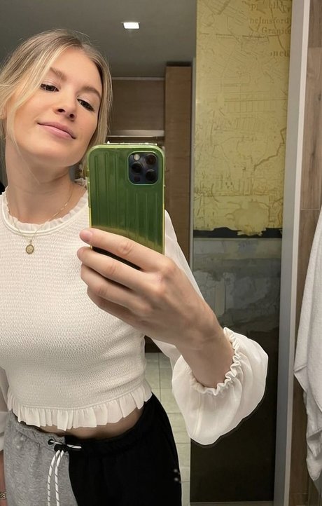 Eugenie Genie Bouchard