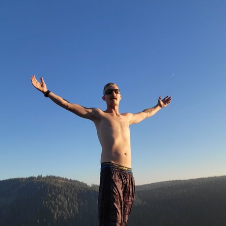 Foto di nudo di fuga di OnlyFans di Omar