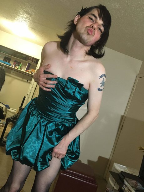 Maria Haushinka Rockerella