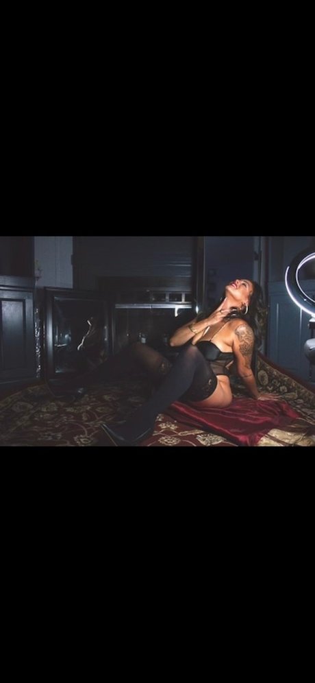 Foto di nudo di fuga di OnlyFans di Medusa Dahmer