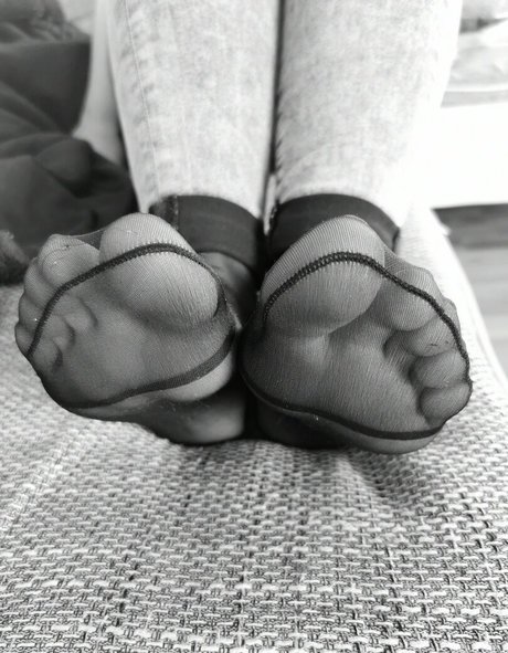 Nylonfeetladyswitzerland