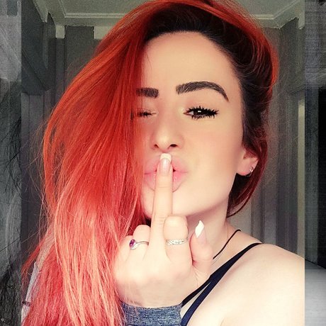 Mistress Innis Foot Place