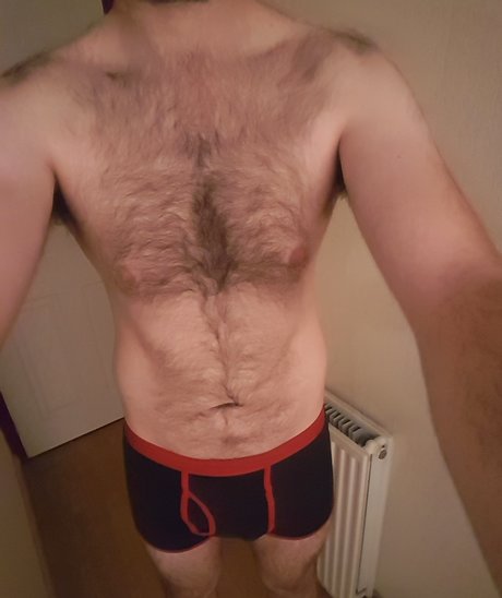 Foto di nudo di fuga di OnlyFans di Lewis