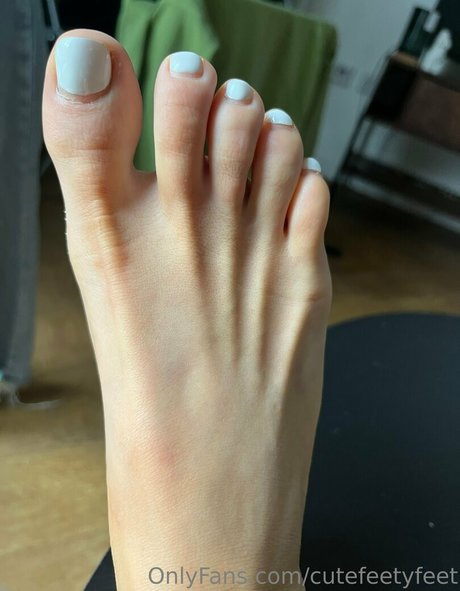 Cutefeetyfeet