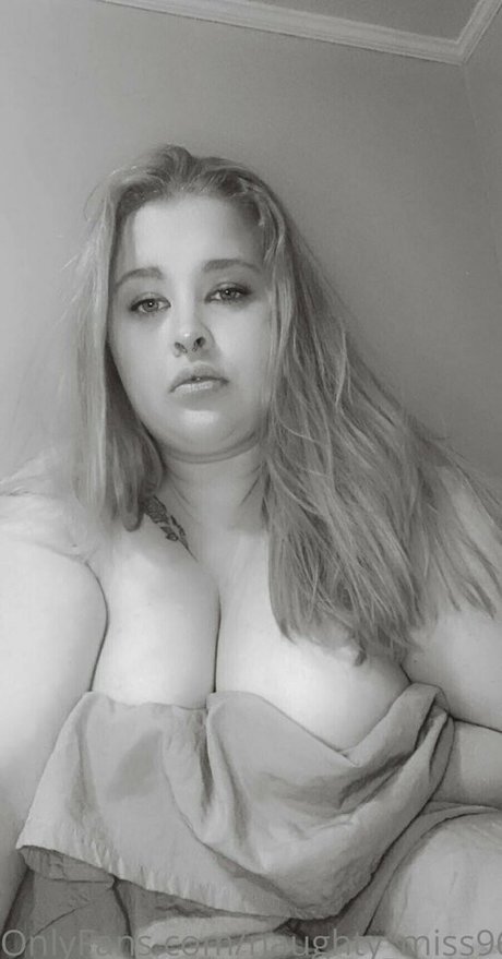 Naughtymiss96
