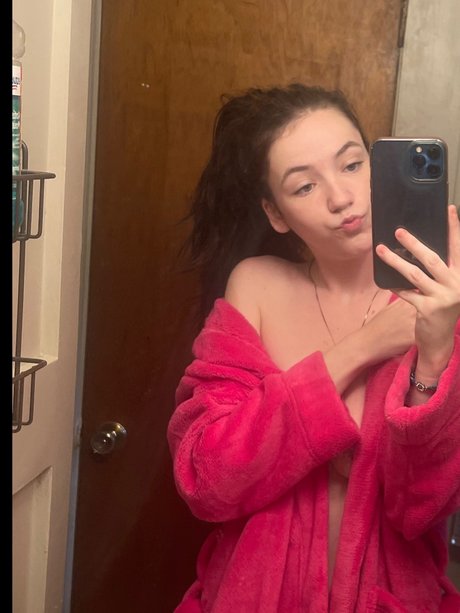 Foto di nudo di fuga di OnlyFans di Ectasy 