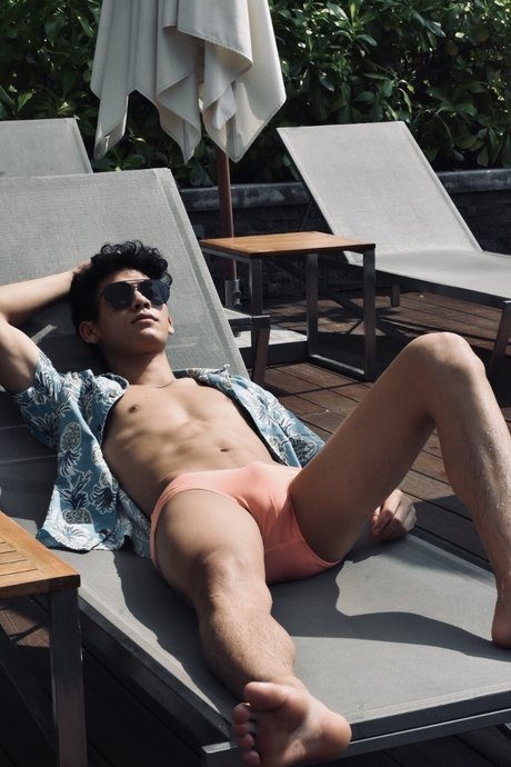 Foto di nudo di fuga di OnlyFans di Etendin