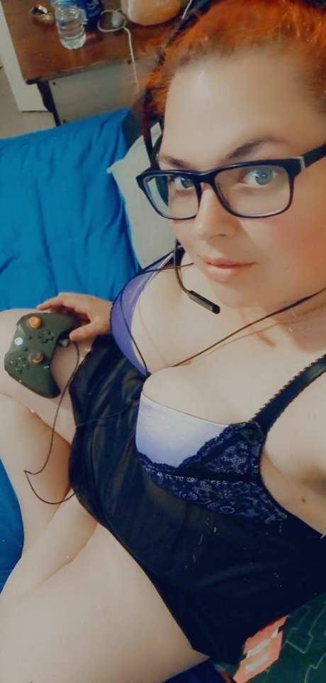 Foto di nudo di fuga di OnlyFans di Schneil