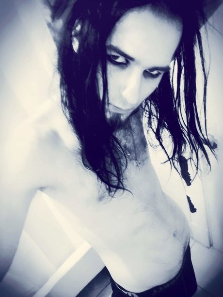 Foto di nudo di fuga di OnlyFans di Alucio333