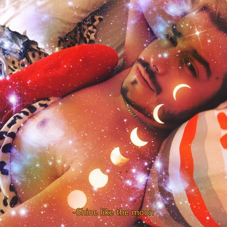 Foto di nudo di fuga di OnlyFans di Nikolay