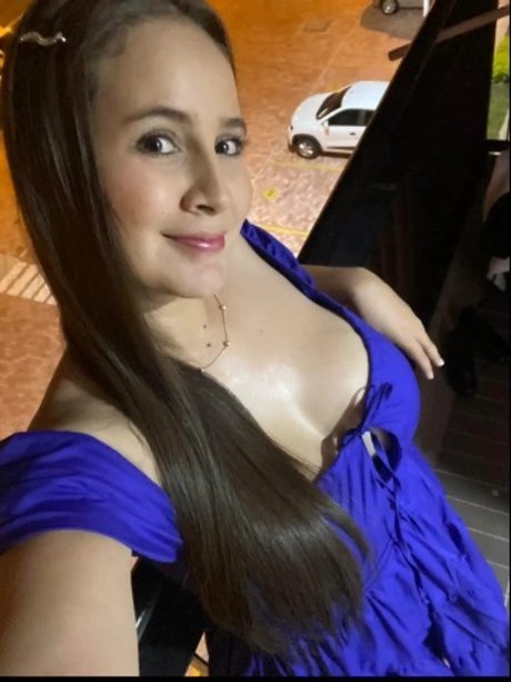 Foto di nudo di fuga di OnlyFans di Aleja