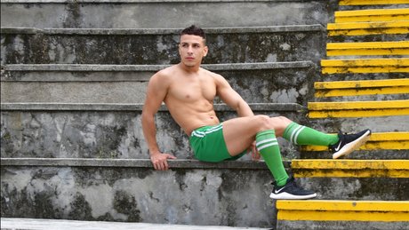 Foto di nudo di fuga di OnlyFans di Bayron