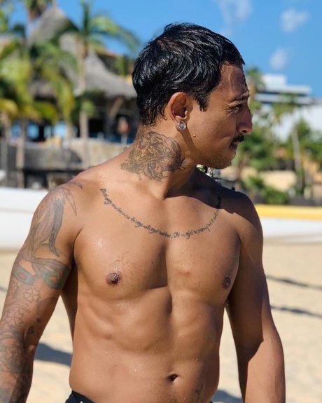 Foto di nudo di fuga di OnlyFans di Akikunxxx