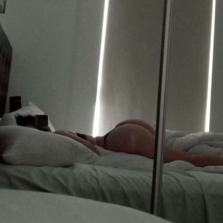 Foto di nudo di fuga di OnlyFans di Paige