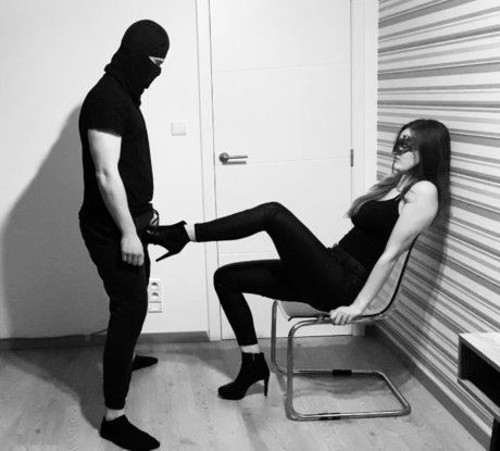 Foto di nudo di fuga di OnlyFans di Ciri Ampamp Eric