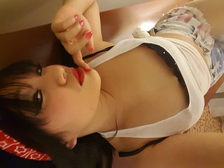 Foto di nudo di fuga di OnlyFans di Poisonme