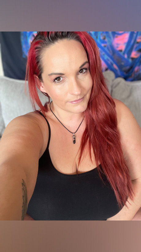 Foto di nudo di fuga di OnlyFans di Red Thotimus Prime