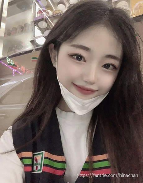 Hinachan01