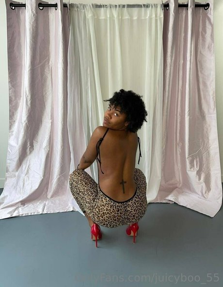 Juicyboo55