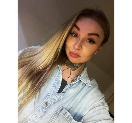 Sweetcheeksjuliefree