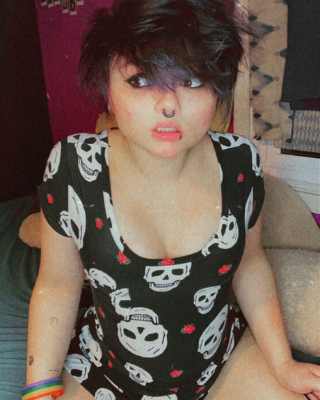 Sapphiremoon219 Free