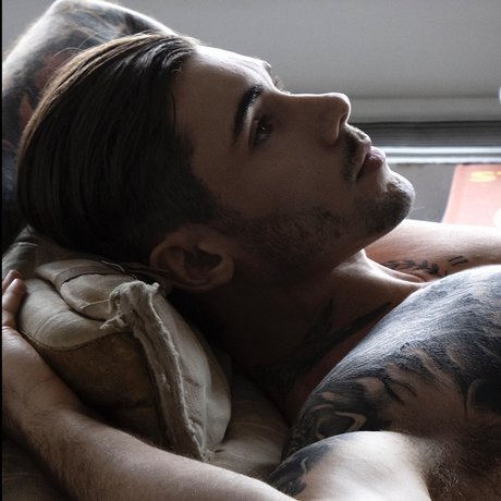 Foto di nudo di fuga di OnlyFans di The Work Of Smith