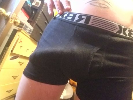 Foto di nudo di fuga di OnlyFans di Tbone