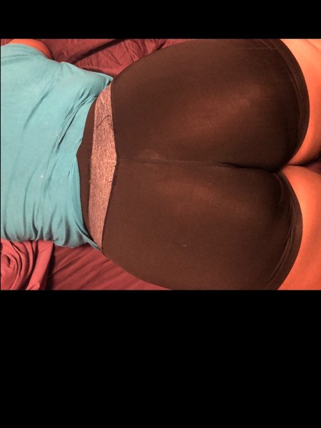 Foto di nudo di fuga di OnlyFans di Tay