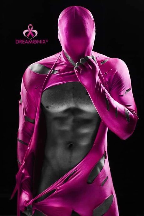 Foto di nudo di fuga di OnlyFans di Pet