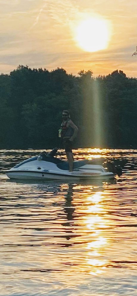 Foto di nudo di fuga di OnlyFans di James