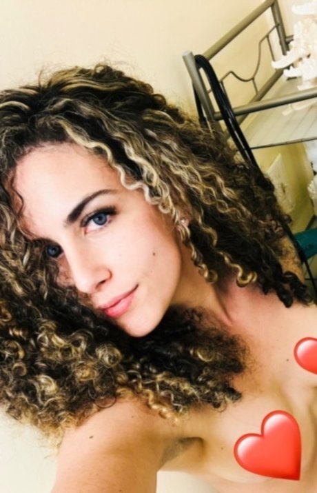 Foto di nudo di fuga di OnlyFans di Nataly