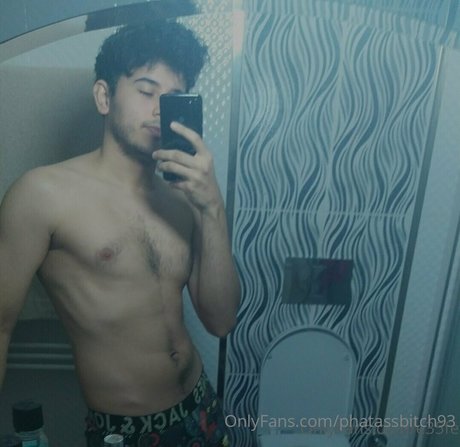 Phatassbitch93