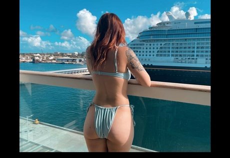 Foto di nudo di fuga di OnlyFans di Kaytlin Lovely