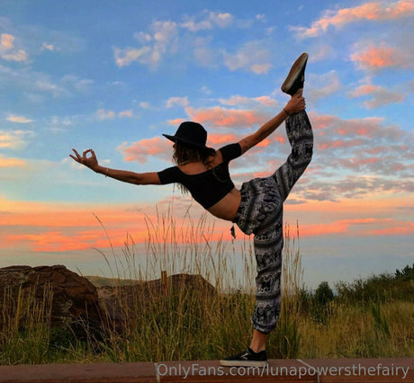 Lunapowersthefairy