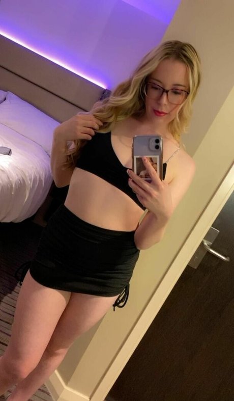 Sluttykitten4