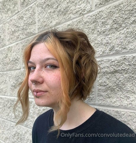 Convolutedead