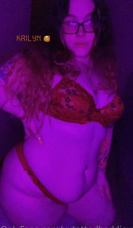 Foto di nudo di fuga di OnlyFans di Xxtattedbaddiexx