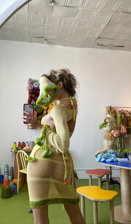 Lindsay Vrckovnik Linmick