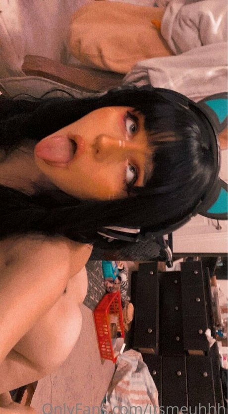 Foto di nudo di fuga di OnlyFans di Ophradite