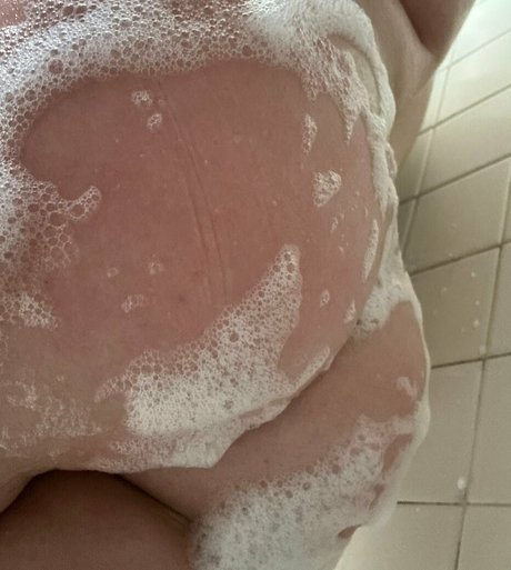 Daddyslittlegirl2216