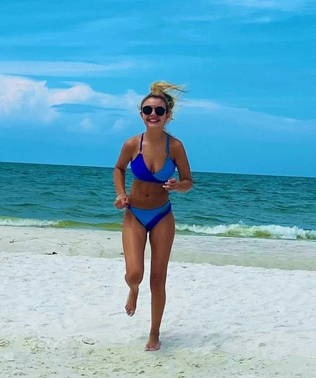 Mallory James Mahoney