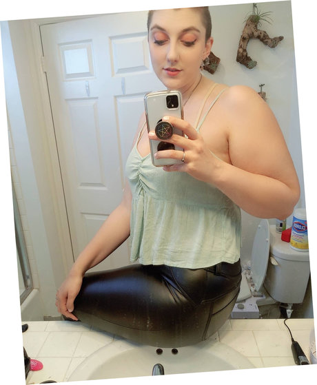 Mel Capperino Garcia