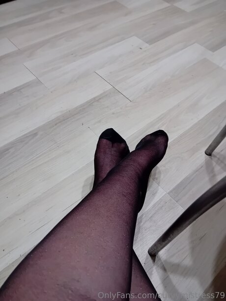 Curvymistress79